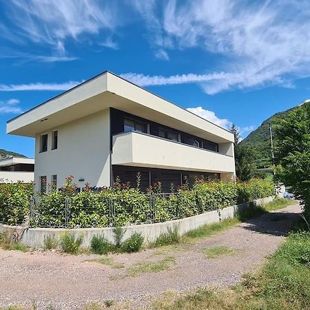 Appartamenti Moderni, Luminosi E Tranquilli Con Parcheggio Privato - Agritur La Tenuta 트렌토 외부 사진