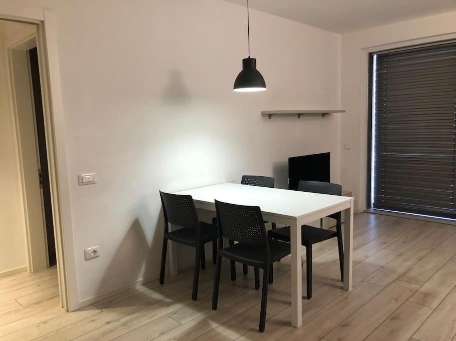 Appartamenti Moderni, Luminosi E Tranquilli Con Parcheggio Privato - Agritur La Tenuta 트렌토 외부 사진