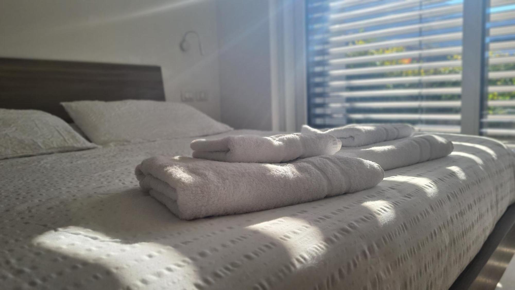 Appartamenti Moderni, Luminosi E Tranquilli Con Parcheggio Privato - Agritur La Tenuta 트렌토 외부 사진